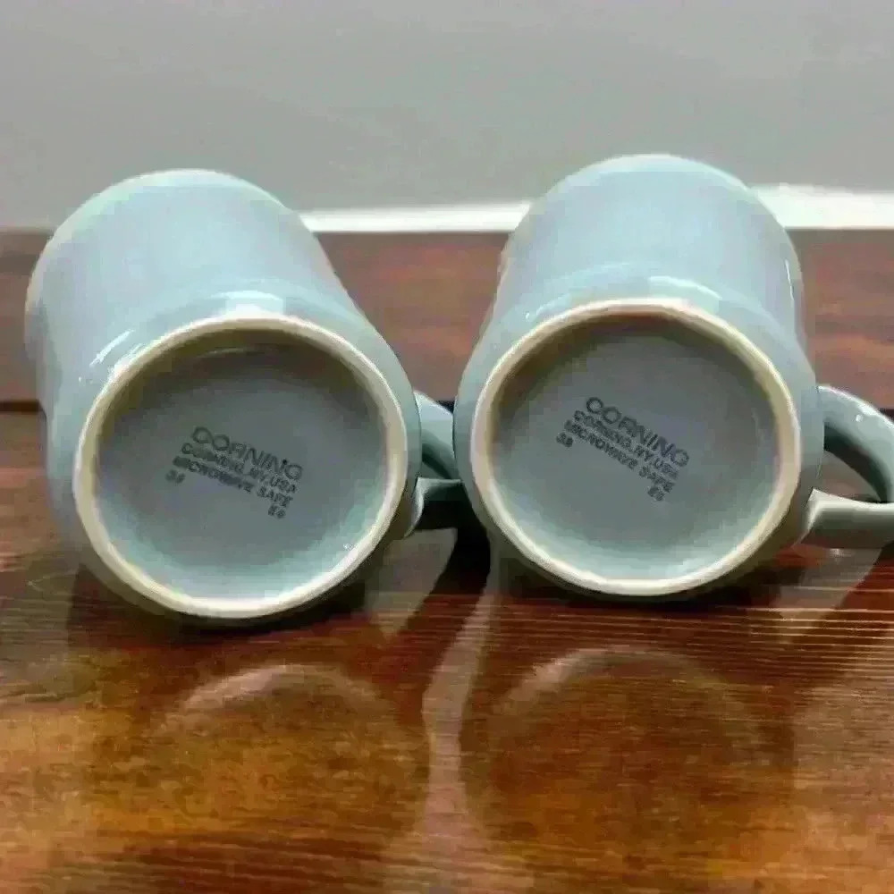 Vintage Corning Coffee Mugs Set of 2 | 1970s Corning Coffee Mug Collectable - Picture 7 of 10